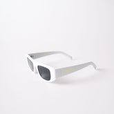 ONYX WHITE 1